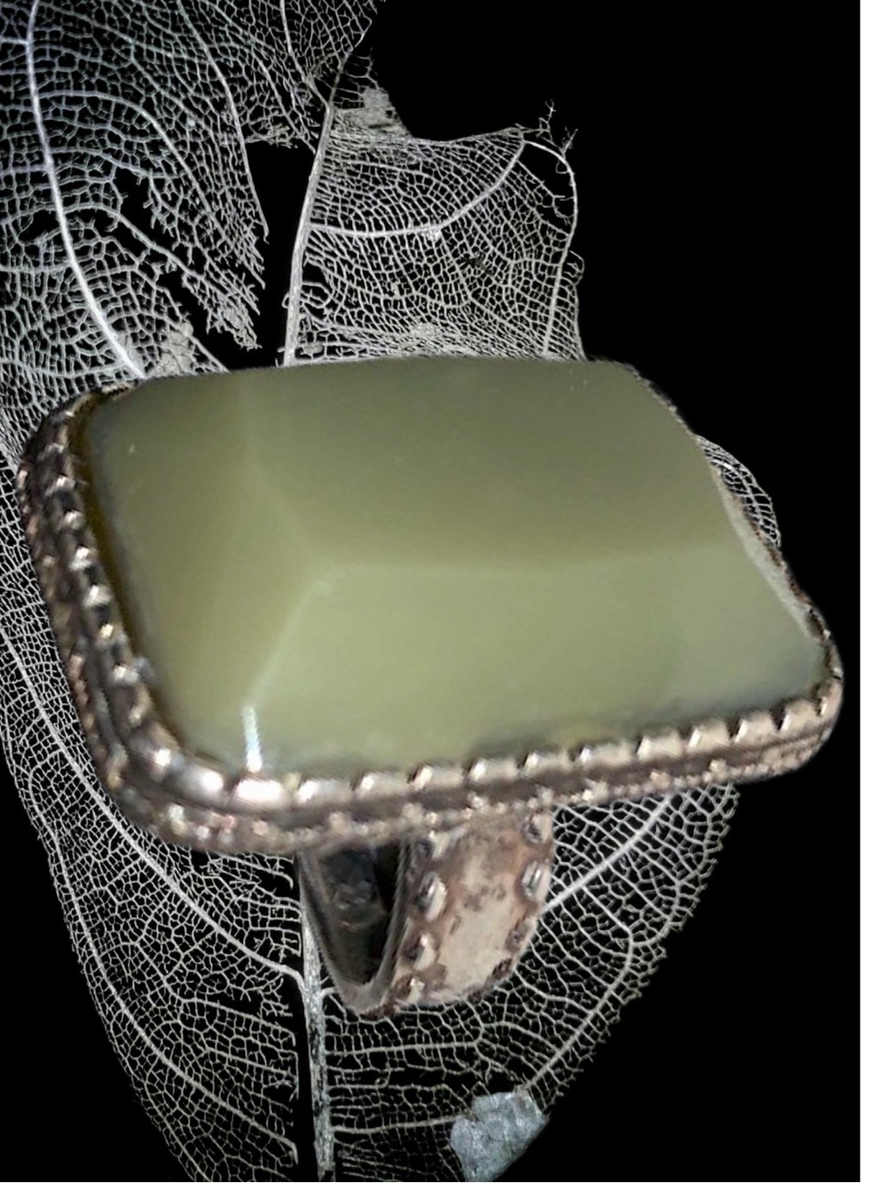 Antiqued Jade & Silver Ornamental Statement Ring size 8/8.5” Victorian Style - Picture 12 of 12
